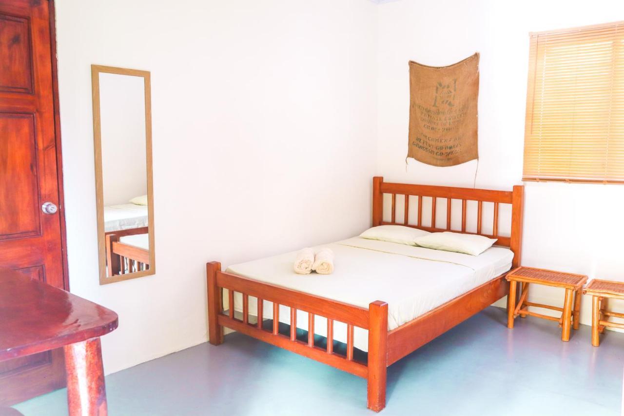 ホテルEl Ranchito Surfcamp Pedregal エクステリア 写真